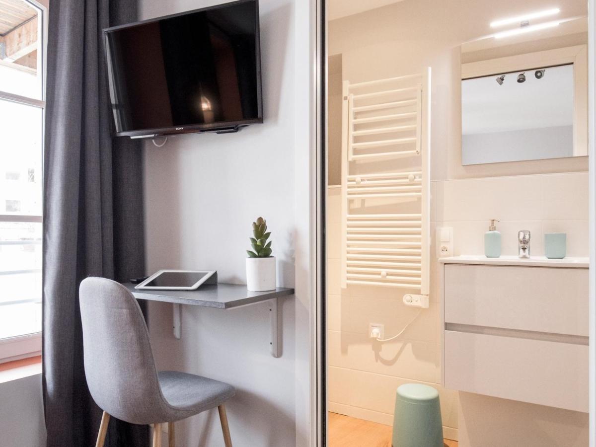 Hyper Centre Chambre Au Calme ليل المظهر الخارجي الصورة